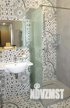 2-к квартира, посуточно, 65м2, 1/1 этаж