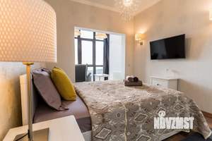 1-к квартира, посуточно, 53м2, 1/1 этаж