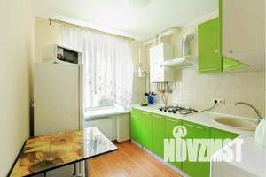 2-к квартира, посуточно, 42м2, 2/2 этаж