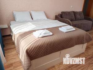 1-к квартира, посуточно, 43м2, 15/16 этаж