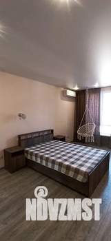 1-к квартира, посуточно, 43м2, 2/7 этаж