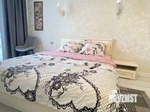 2-к квартира, посуточно, 77м2, 1/1 этаж