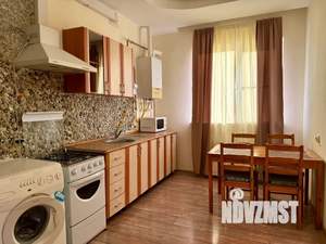 2-к квартира, посуточно, 50м2, 3/3 этаж