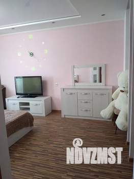 2-к квартира, посуточно, 52м2, 8/10 этаж