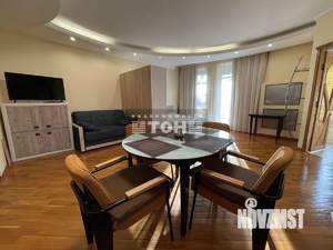 1-к квартира, на длительный срок, 57м2, 1/5 этаж