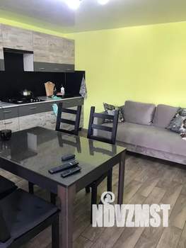 3-к квартира, посуточно, 60м2, 1/3 этаж