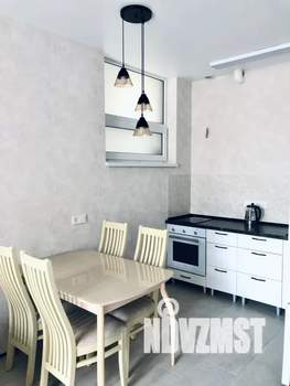 2-к квартира, посуточно, 56м2, 1/2 этаж
