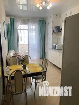 1-к квартира, посуточно, 50м2, 5/6 этаж