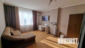 1-к квартира, посуточно, 50м2, 5/10 этаж