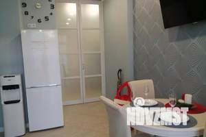 2-к квартира, посуточно, 52м2, 5/6 этаж