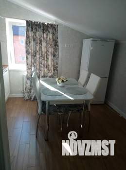 1-к квартира, посуточно, 35м2, 3/3 этаж