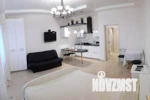 1-к квартира, посуточно, 42м2, 1/10 этаж