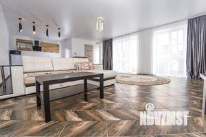 2-к квартира, посуточно, 65м2, 1/4 этаж