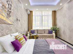 1-к квартира, посуточно, 57м2, 1/1 этаж