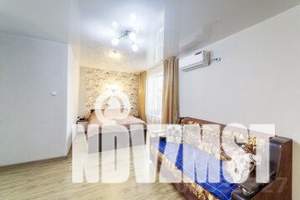 1-к квартира, посуточно, 36м2, 1/2 этаж