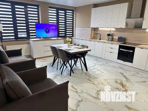 3-к квартира, посуточно, 100м2, 2/4 этаж