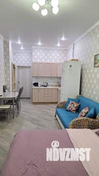 Студия квартира, посуточно, 32м2, 1/8 этаж