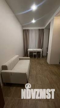 1-к квартира, посуточно, 53м2, 1/7 этаж
