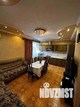 3-к квартира, посуточно, 78м2, 1/4 этаж