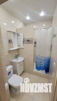 1-к квартира, посуточно, 38м2, 1/4 этаж