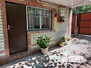 Студия квартира, посуточно, 25м2, 1/3 этаж