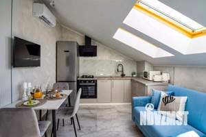 2-к квартира, посуточно, 50м2, 1/1 этаж