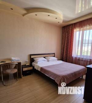 1-к квартира, посуточно, 43м2, 6/6 этаж