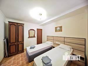 2-к квартира, посуточно, 40м2, 1/1 этаж