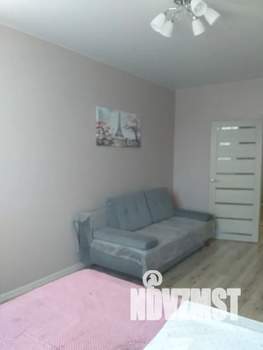 1-к квартира, посуточно, 46м2, 3/3 этаж