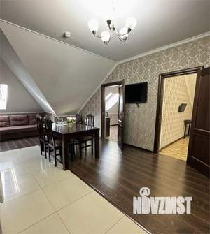 3-к квартира, посуточно, 72м2, 1/1 этаж