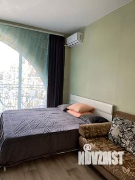 Студия квартира, посуточно, 30м2, 4/7 этаж