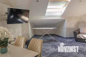 2-к квартира, посуточно, 50м2, 1/1 этаж