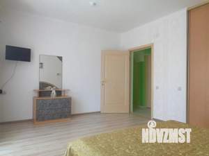 3-к квартира, посуточно, 80м2, 2/4 этаж