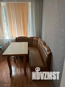 2-к квартира, посуточно, 46м2, 1/5 этаж