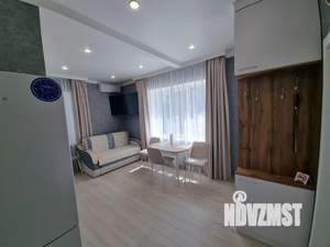 Студия квартира, посуточно, 35м2, 2/3 этаж