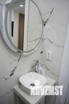 1-к квартира, посуточно, 40м2, 1/3 этаж