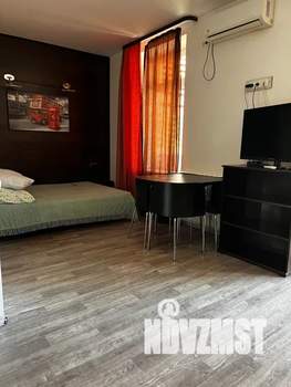 1-к квартира, посуточно, 30м2, 1/2 этаж
