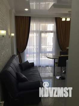 1-к квартира, посуточно, 49м2, 5/8 этаж