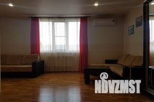 1-к квартира, посуточно, 45м2, 3/3 этаж