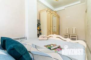 1-к квартира, посуточно, 54м2, 3/3 этаж