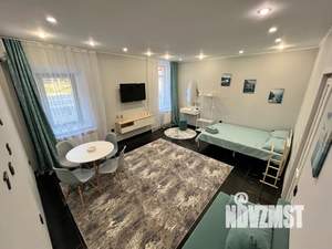 1-к квартира, посуточно, 40м2, 1/2 этаж