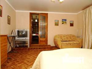 4-к квартира, посуточно, 75м2, 1/5 этаж