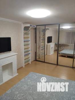 3-к квартира, посуточно, 50м2, 1/9 этаж