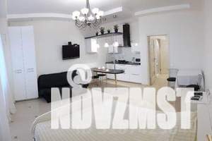 1-к квартира, посуточно, 42м2, 1/10 этаж