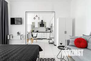 Студия квартира, посуточно, 33м2, 1/6 этаж