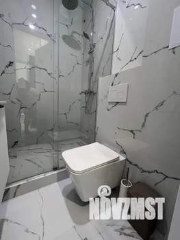 Студия квартира, посуточно, 40м2, 1/3 этаж