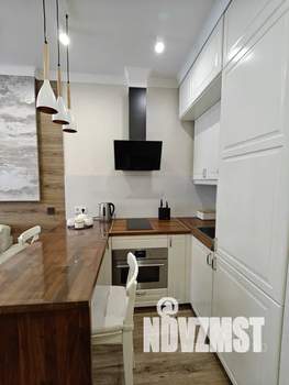 Студия квартира, посуточно, 30м2, 1/6 этаж