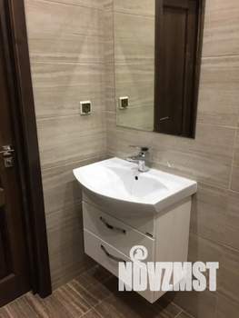 Студия квартира, посуточно, 40м2, 4/10 этаж