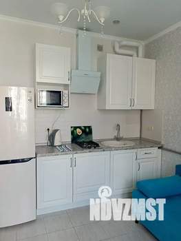 1-к квартира, посуточно, 40м2, 3/7 этаж