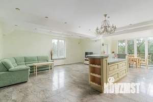 3-к квартира, посуточно, 200м2, 4/5 этаж